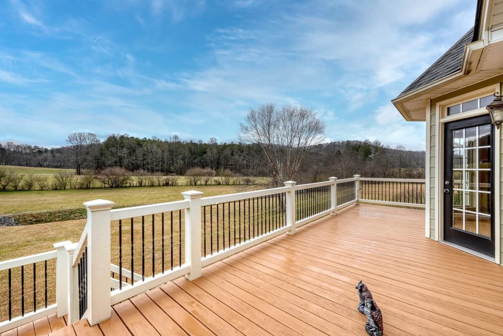 178 Barnwood Road, Blairsville GA 30512 - Photo