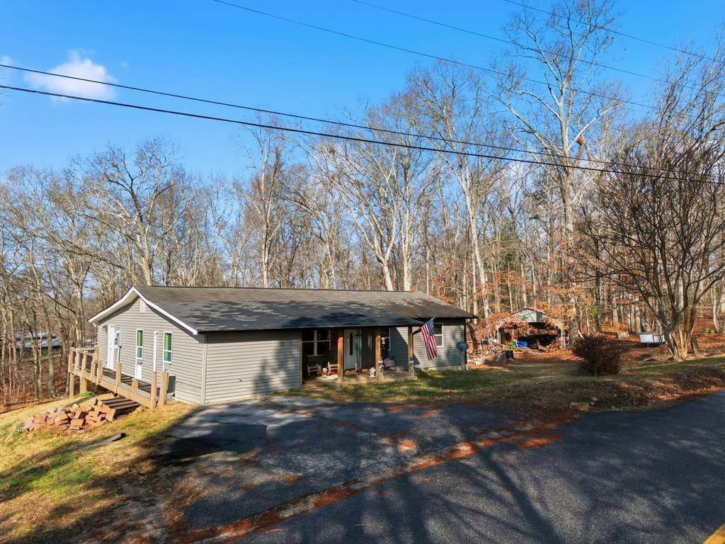 35 Garrett Circle, Blairsville GA 30512 - Photo