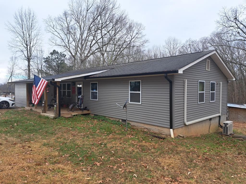 35 Garrett Circle, Blairsville GA 30512 - Primary photo
