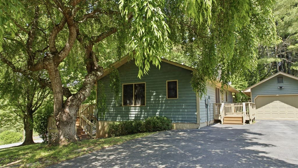 41 Little Brook Terrace, Hayesville NC 28904 - Photo