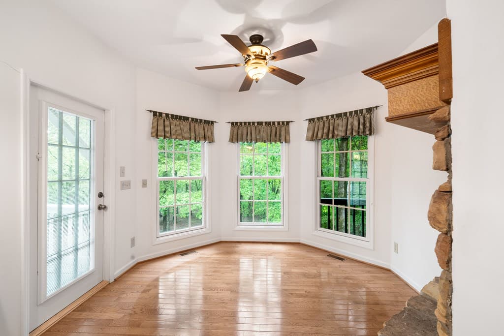 399 Hideaway Hills Road, Blairsville GA 30512 - Photo