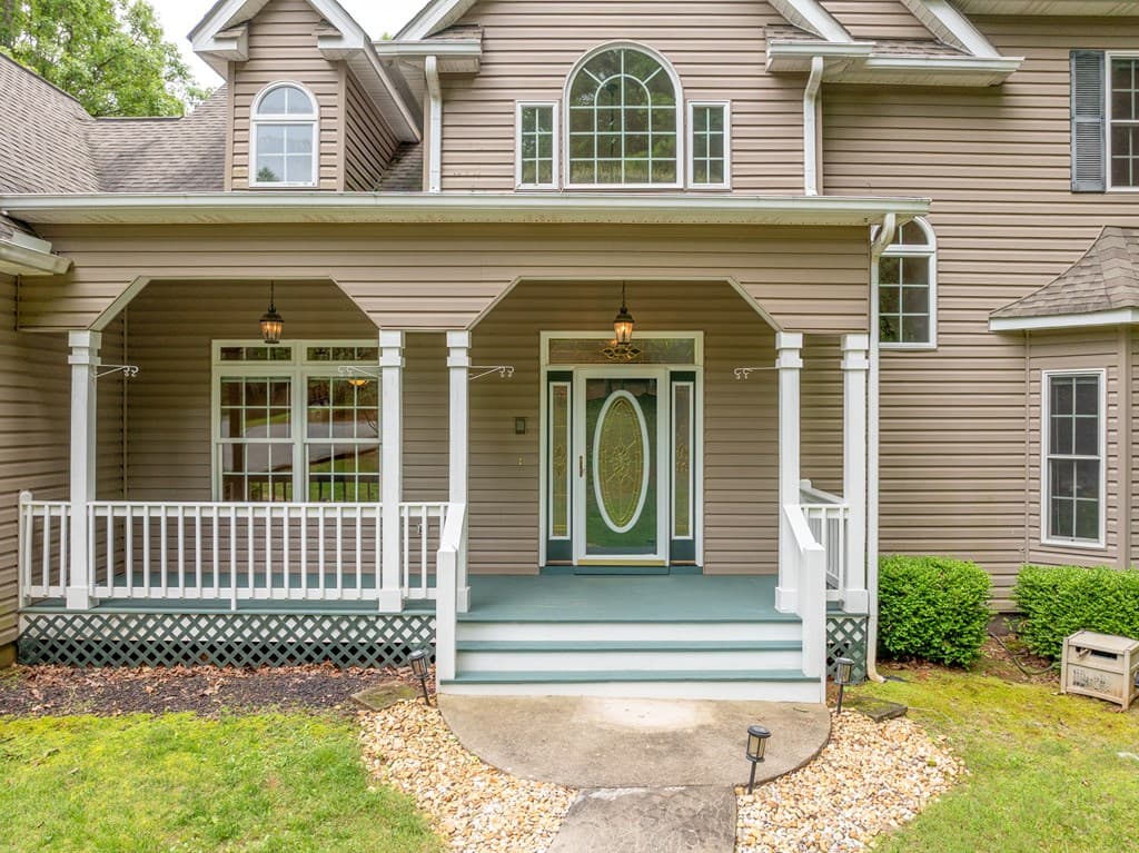 399 Hideaway Hills Road, Blairsville GA 30512 - Photo