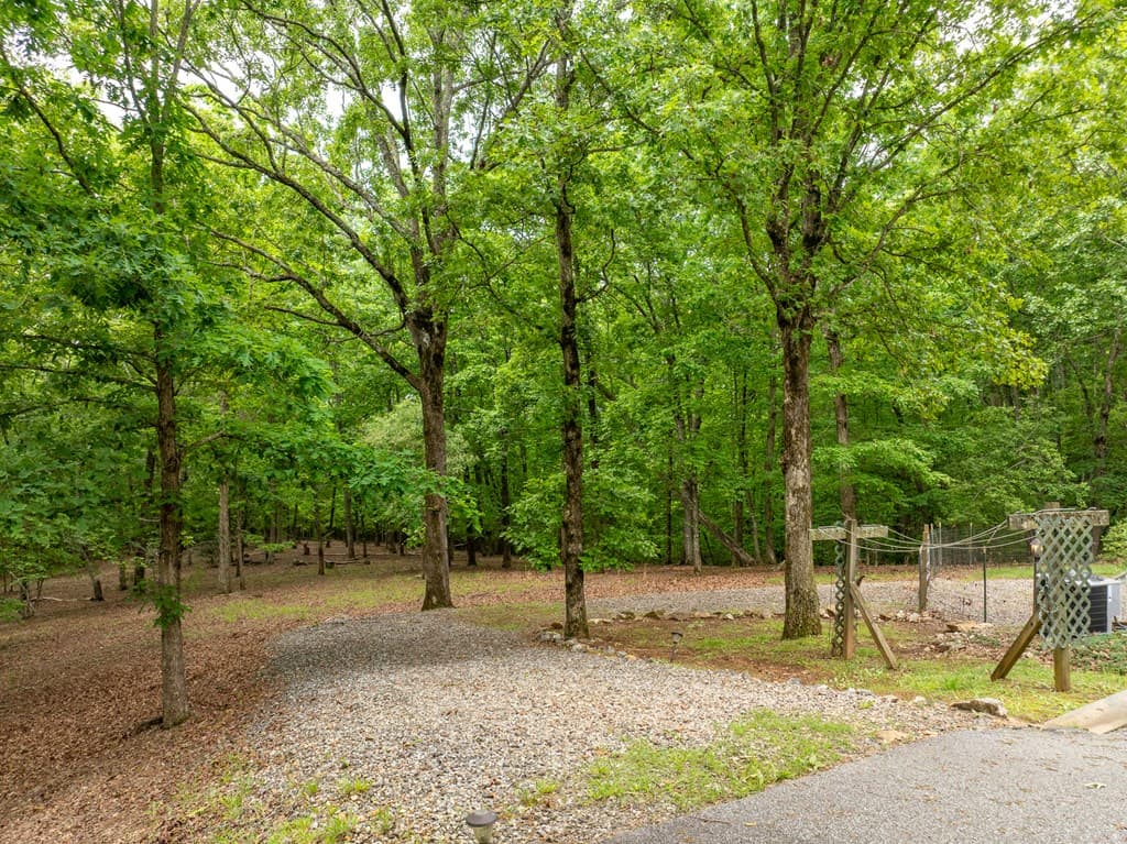 399 Hideaway Hills Road, Blairsville GA 30512 - Photo
