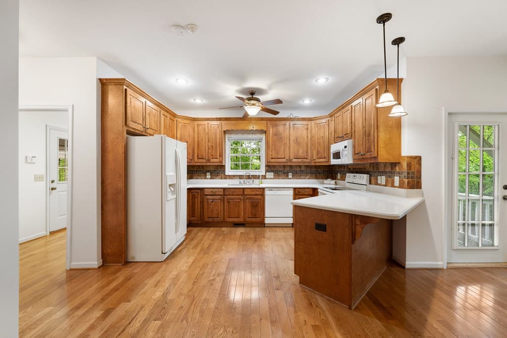 399 Hideaway Hills Road, Blairsville GA 30512 - Photo