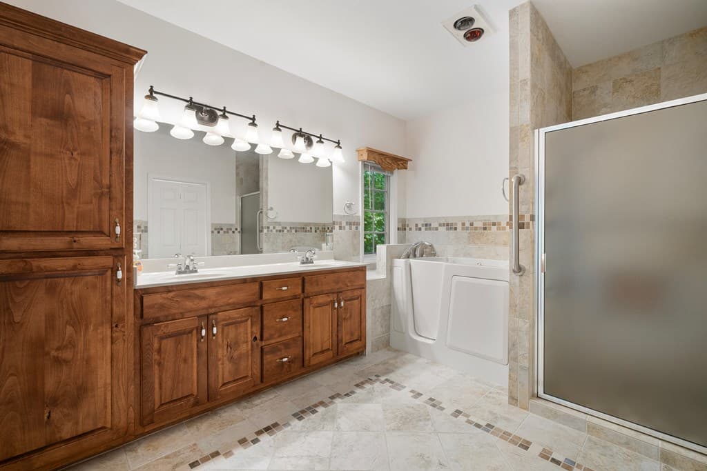 399 Hideaway Hills Road, Blairsville GA 30512 - Photo