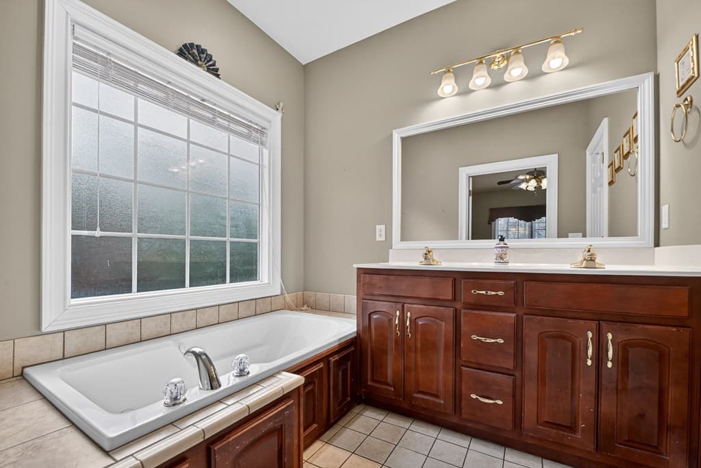 220 Oak Ridge Lane, Ellijay GA 30536 - Photo
