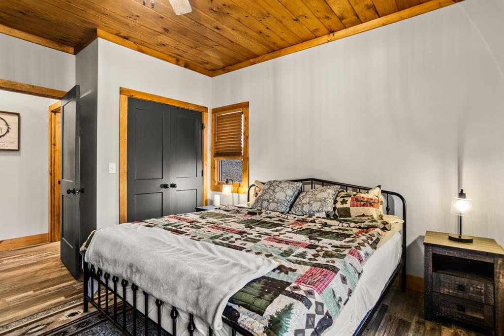 60 Cherokee Trl, Ellijay GA 30540 - Photo