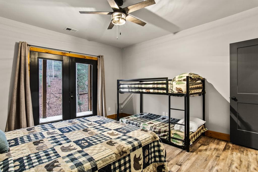 60 Cherokee Trl, Ellijay GA 30540 - Photo
