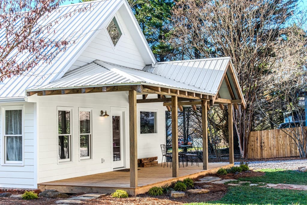 8679 Lakewood Hwy, Mineral Bluff GA 30559 - Photo