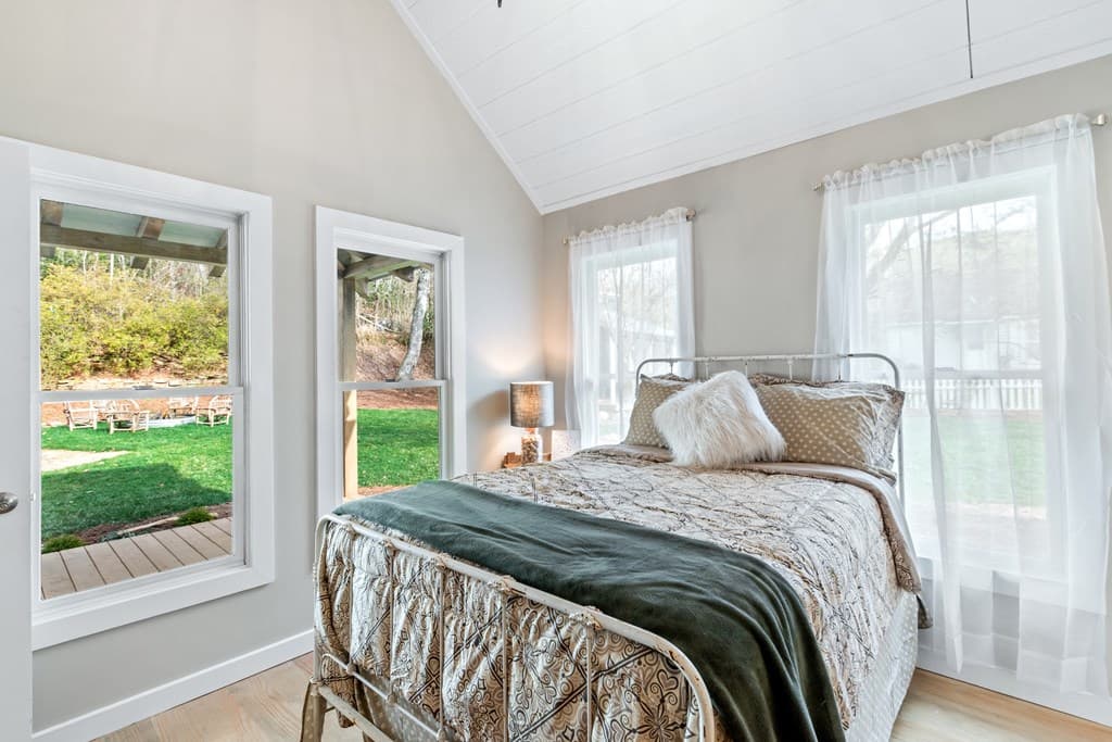 8679 Lakewood Hwy, Mineral Bluff GA 30559 - Photo