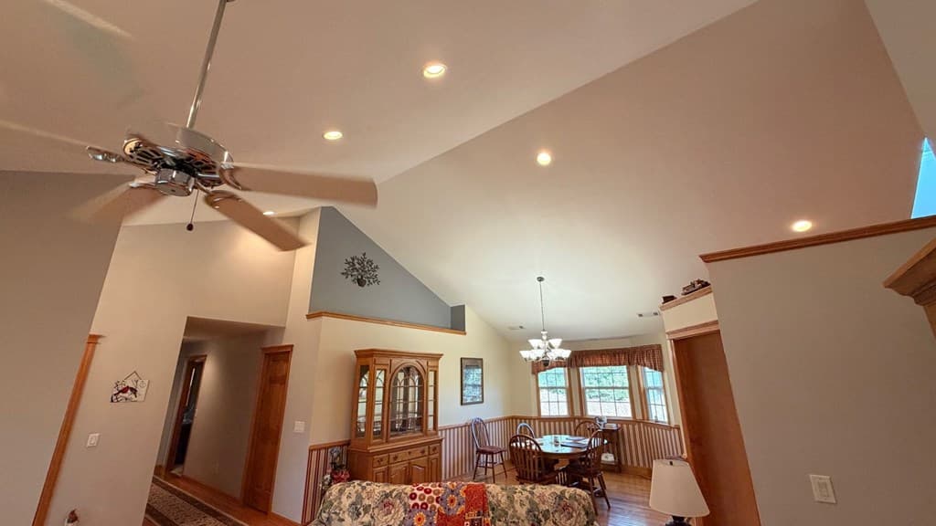 2356 Robin Hood Trail, Hiawassee GA 30546 - Photo