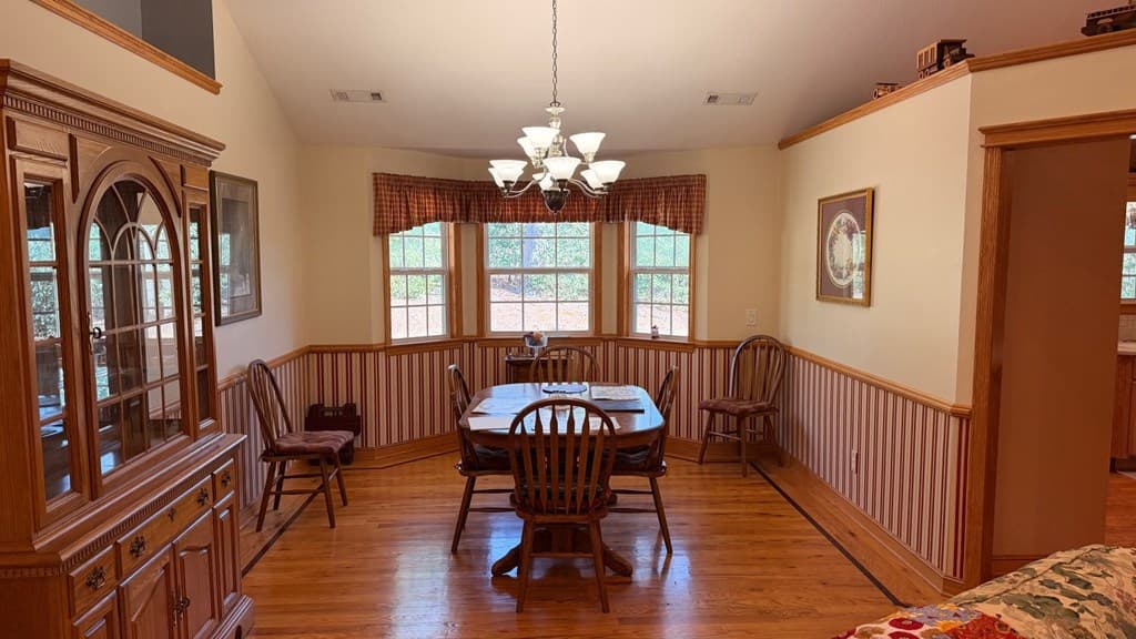 2356 Robin Hood Trail, Hiawassee GA 30546 - Photo