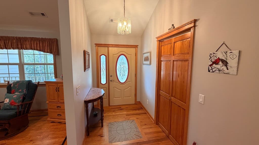 2356 Robin Hood Trail, Hiawassee GA 30546 - Photo
