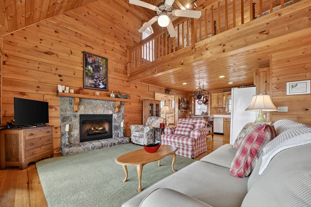 1186 Walnut Ridge, Ellijay GA 30536 - Photo