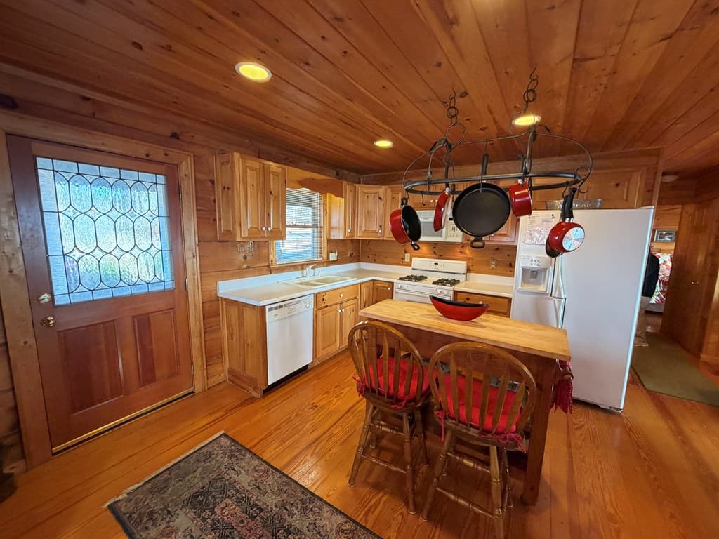 1186 Walnut Ridge, Ellijay GA 30536 - Photo