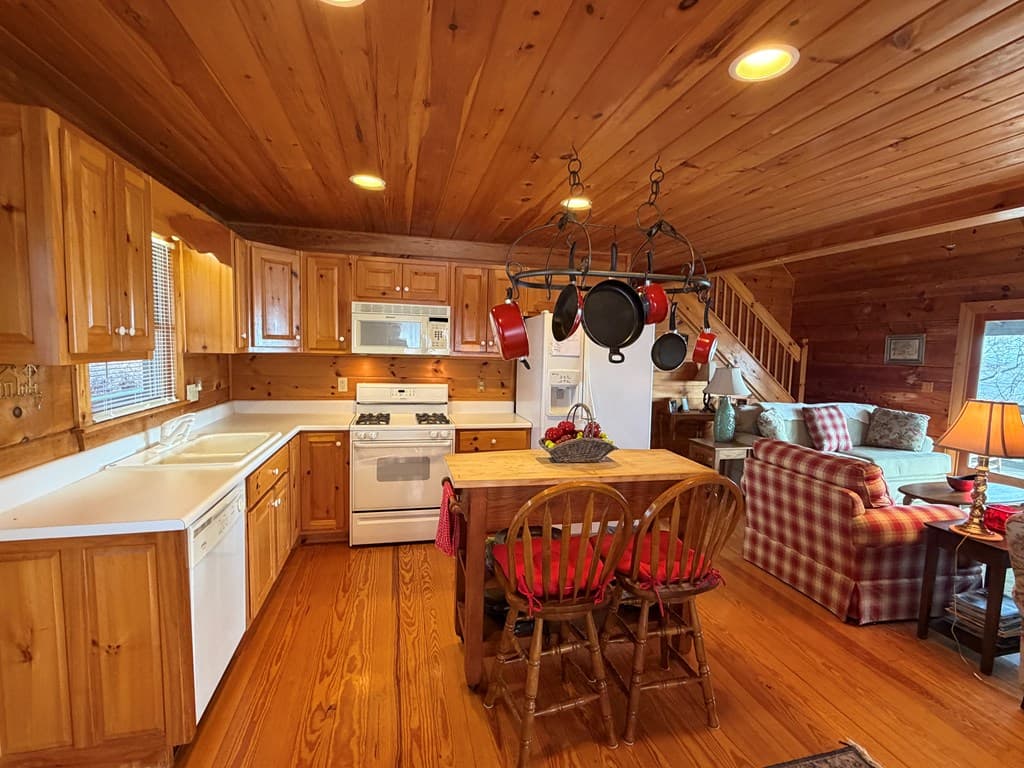 1186 Walnut Ridge, Ellijay GA 30536 - Photo