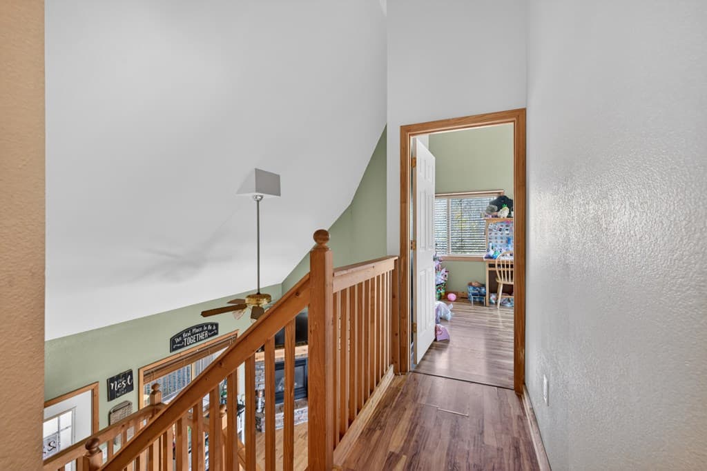 223 Red Bud Lane, Hiawassee GA 30546 - Photo