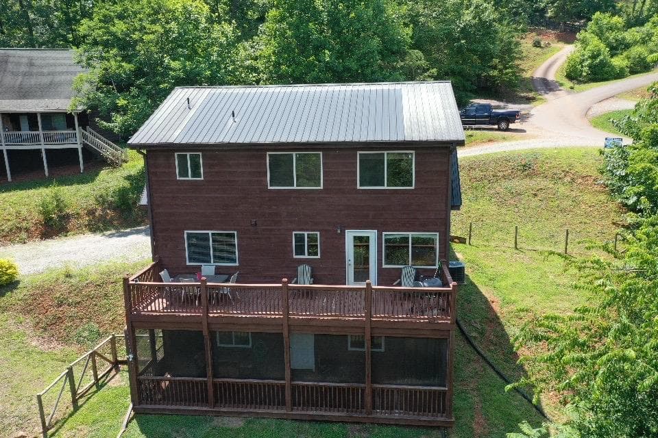 223 Red Bud Lane, Hiawassee GA 30546 - Photo