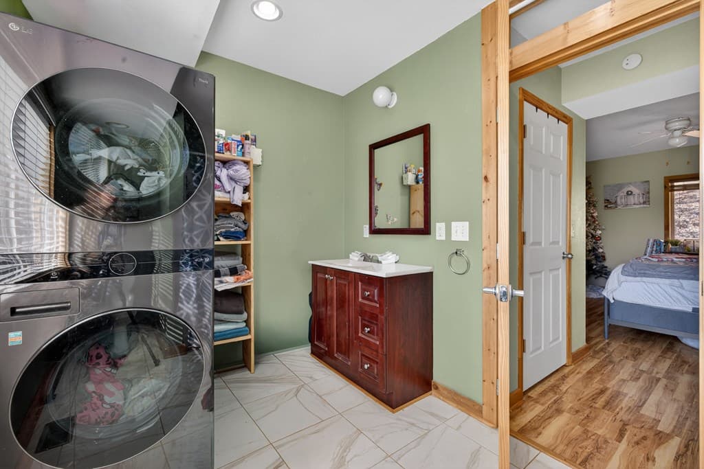 223 Red Bud Lane, Hiawassee GA 30546 - Photo