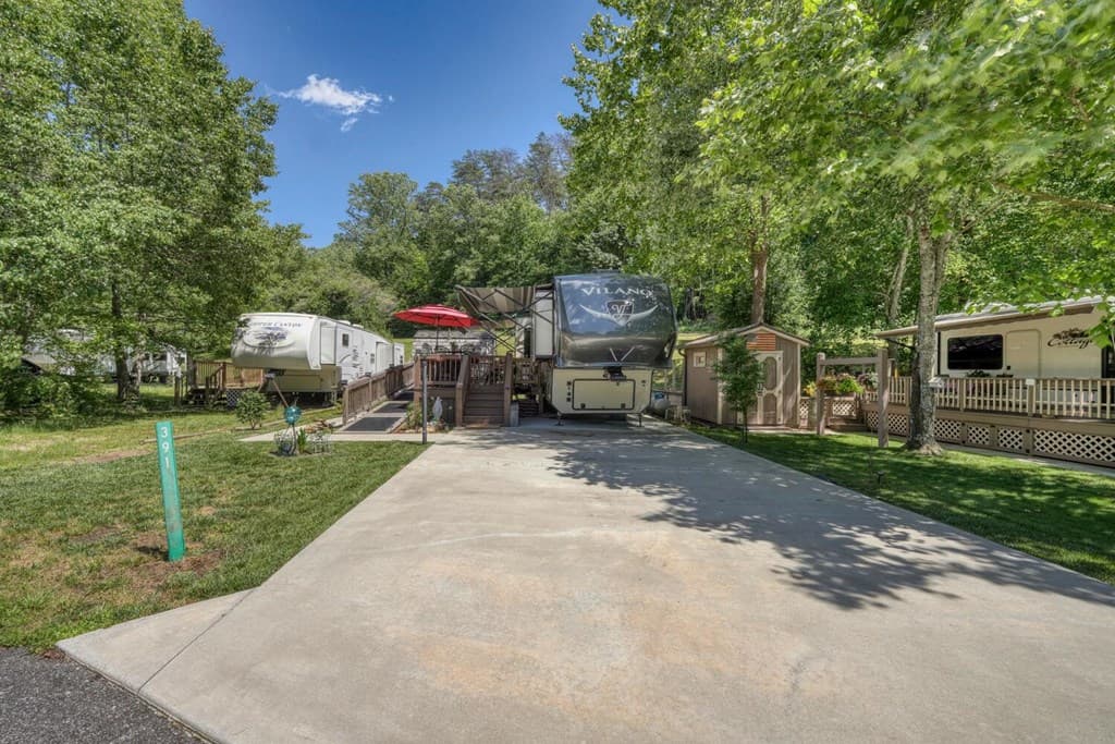 391 Conley Creek Circle, Blairsville GA 30512 - Photo
