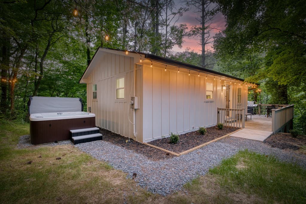 192 Possum Holler Road, Ellijay GA 30536 - Photo