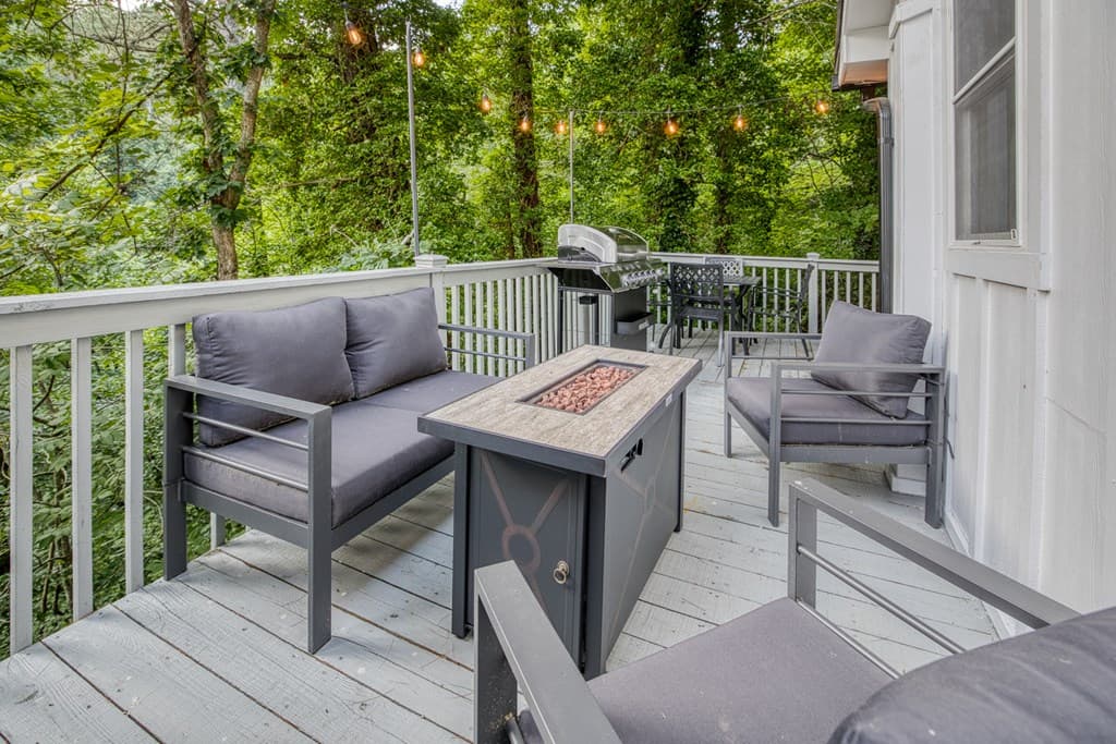 192 Possum Holler Road, Ellijay GA 30536 - Photo