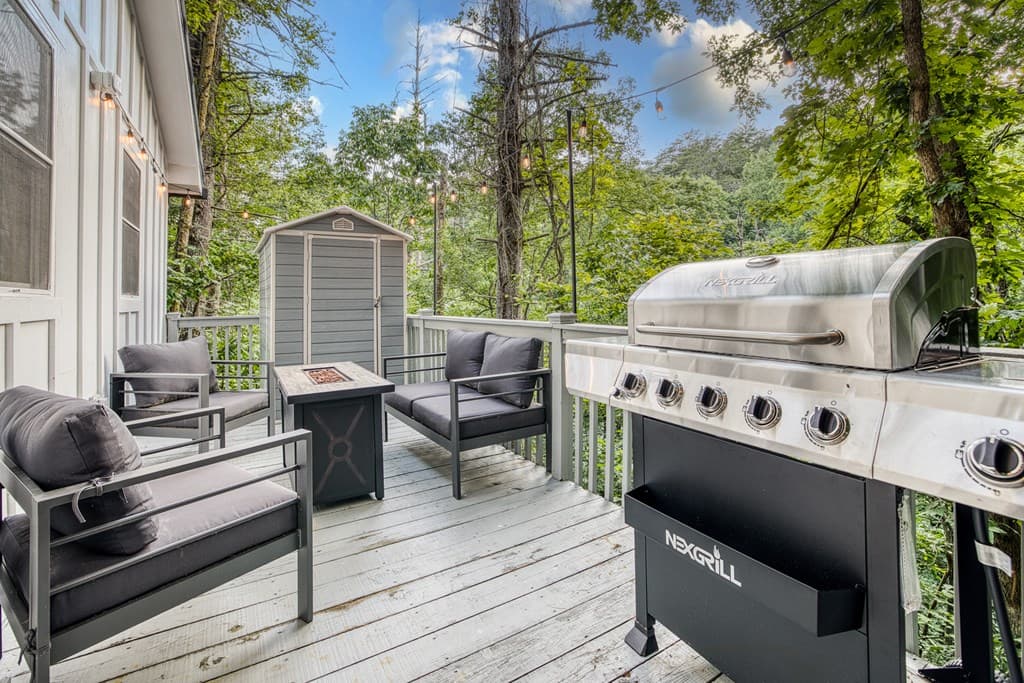 192 Possum Holler Road, Ellijay GA 30536 - Photo