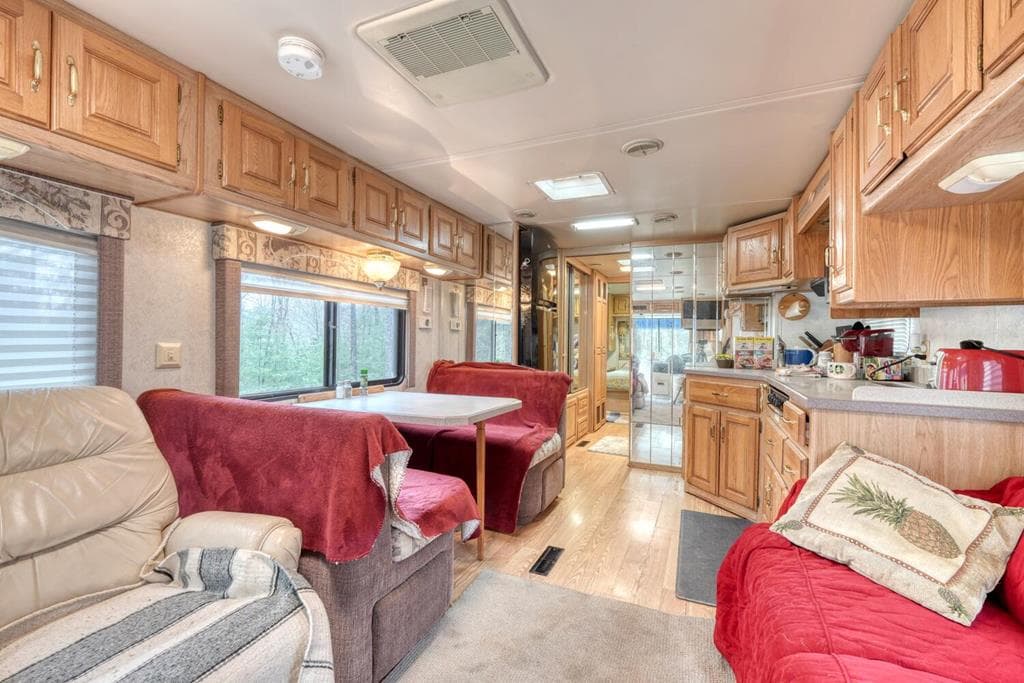 357 Nottely Woods Road E, Blairsville GA 30512 - Photo