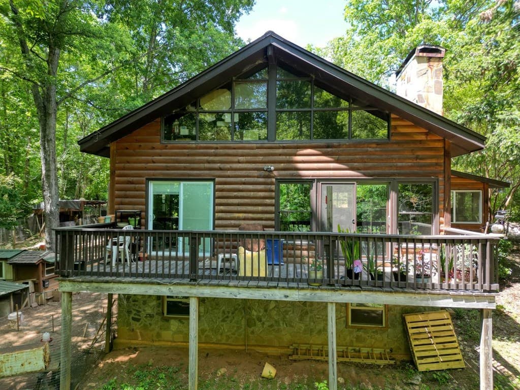 357 Nottely Woods Road E, Blairsville GA 30512 - Photo