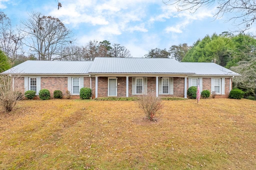 1870 Chatsworth Hwy, Ellijay GA 30540 - Primary photo