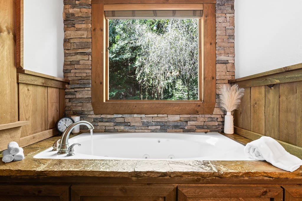 930 Power Dam Road, Blue Ridge GA 30513 - Photo