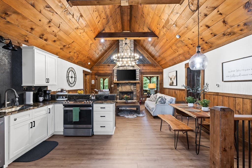 930 Power Dam Road, Blue Ridge GA 30513 - Photo