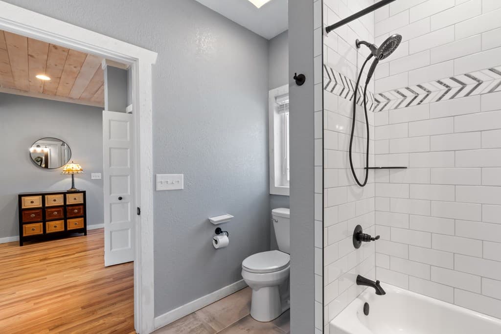 18 Shady Grove Lane, Blue Ridge GA 30513 - Photo