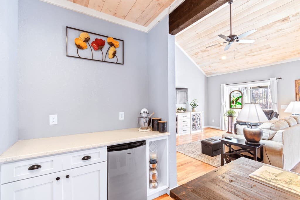 18 Shady Grove Lane, Blue Ridge GA 30513 - Photo