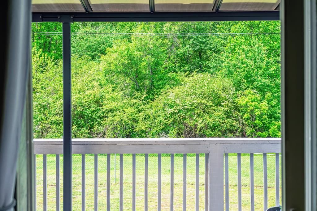 18 Shady Grove Lane, Blue Ridge GA 30513 - Photo