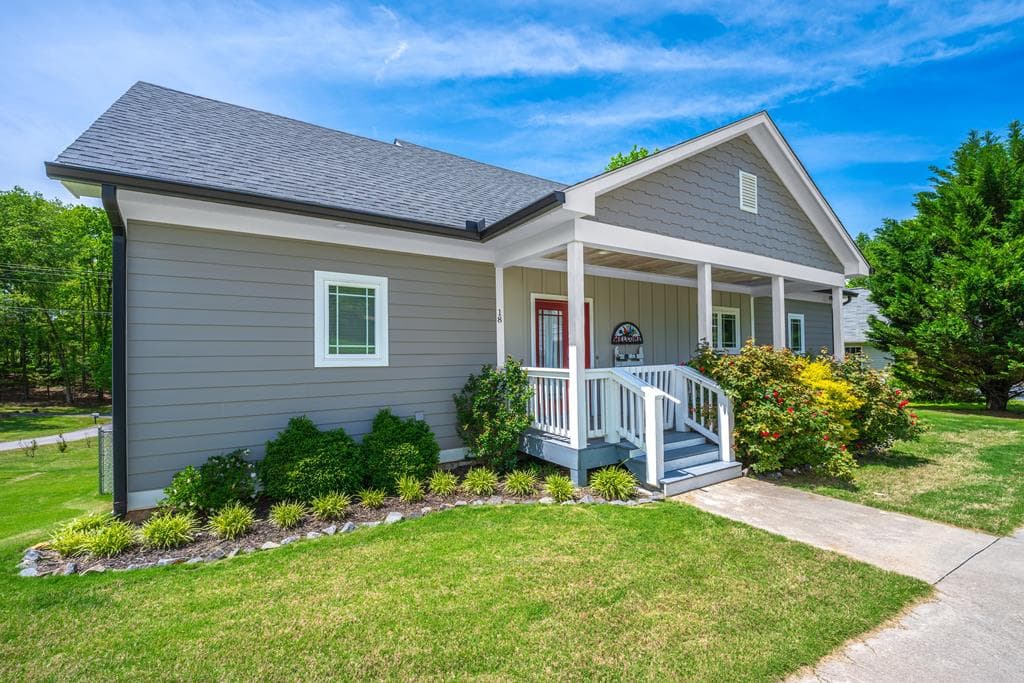 18 Shady Grove Lane, Blue Ridge GA 30513 - Photo
