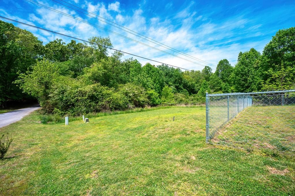 18 Shady Grove Lane, Blue Ridge GA 30513 - Photo