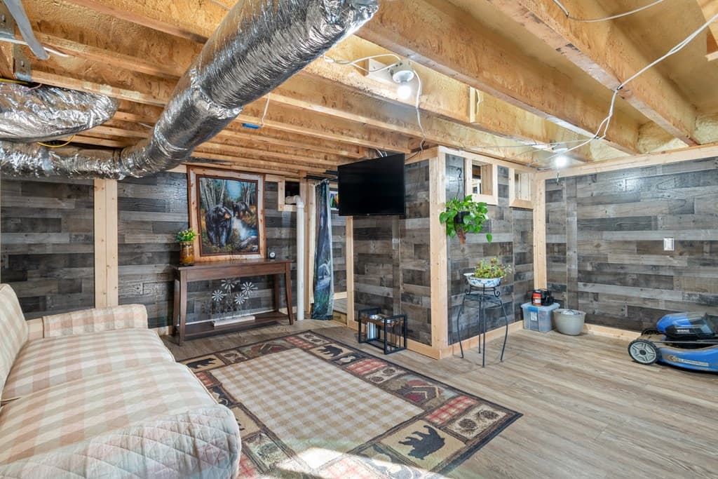 18 Shady Grove Lane, Blue Ridge GA 30513 - Photo