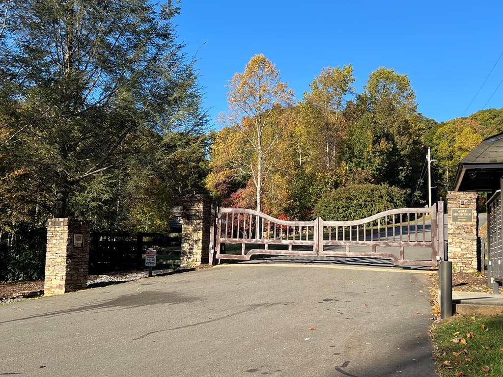 1 Bartin Ridge, Murphy NC 28906 - Photo
