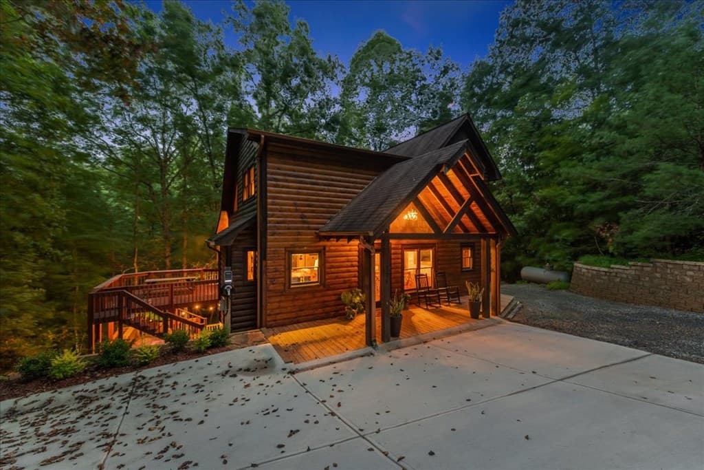 126 Brookwood Drive, Blue Ridge GA 30513 - Photo