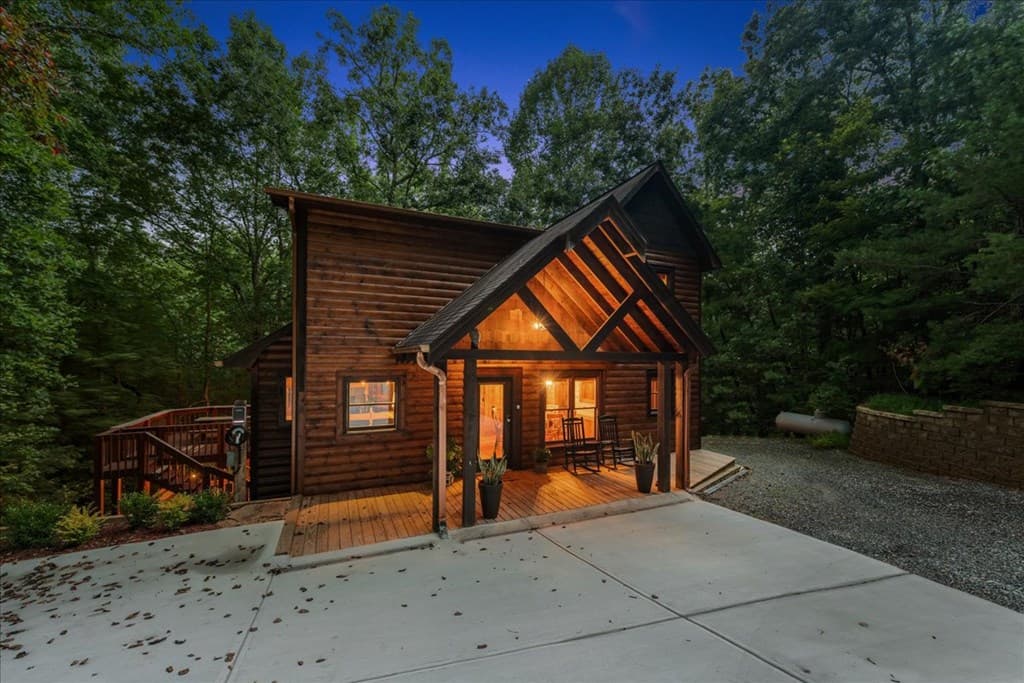 126 Brookwood Drive, Blue Ridge GA 30513 - Photo