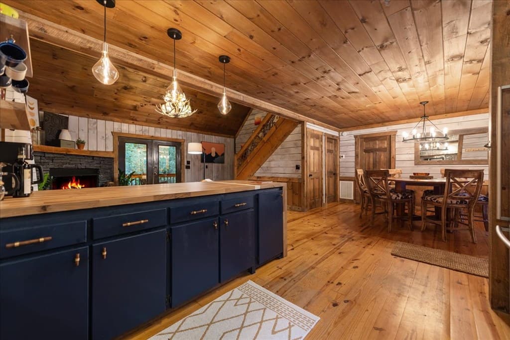 126 Brookwood Drive, Blue Ridge GA 30513 - Photo