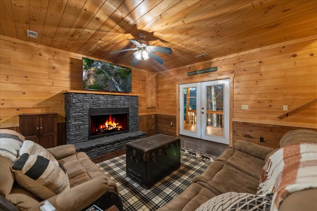 126 Brookwood Drive, Blue Ridge GA 30513 - Photo
