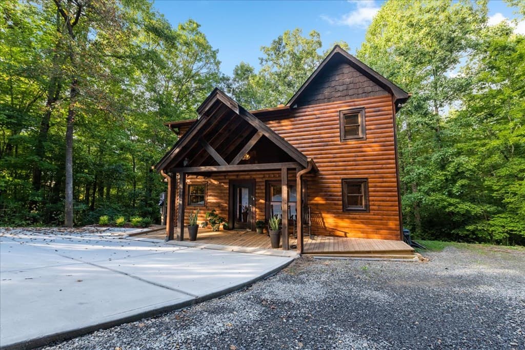 126 Brookwood Drive, Blue Ridge GA 30513 - Photo