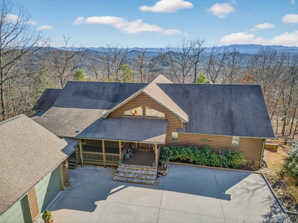 200 Twelve Oaks Drive, Murphy NC 28906 - Photo