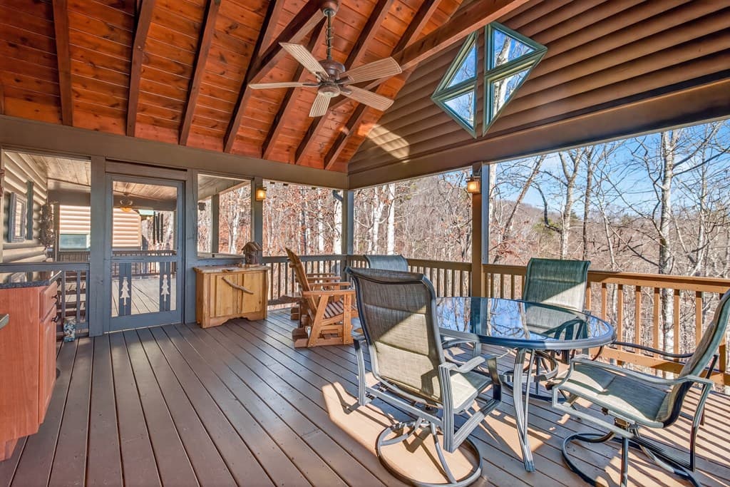 200 Twelve Oaks Drive, Murphy NC 28906 - Photo