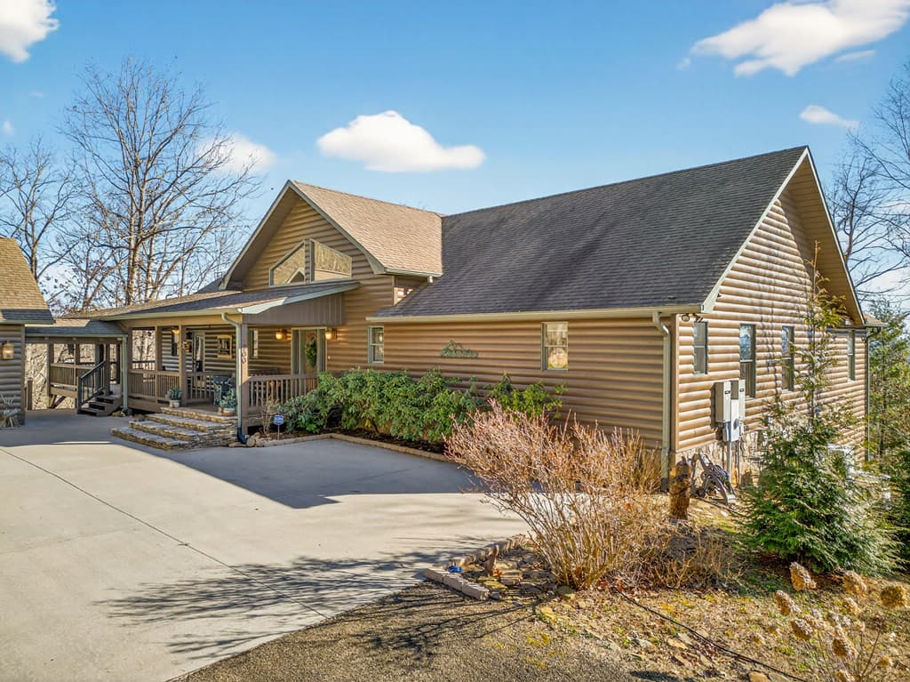 200 Twelve Oaks Drive, Murphy NC 28906 - Photo