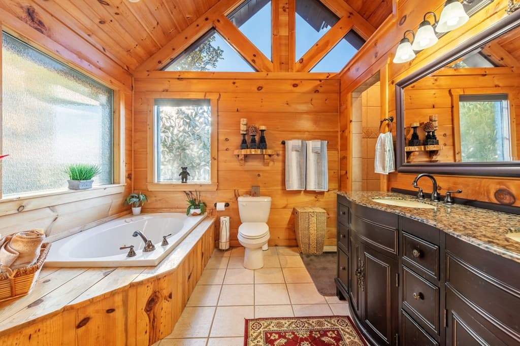 709 Laurel Creek Trail, Blue Ridge GA 30513 - Photo