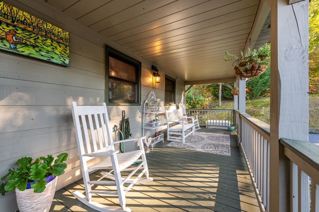 709 Laurel Creek Trail, Blue Ridge GA 30513 - Photo
