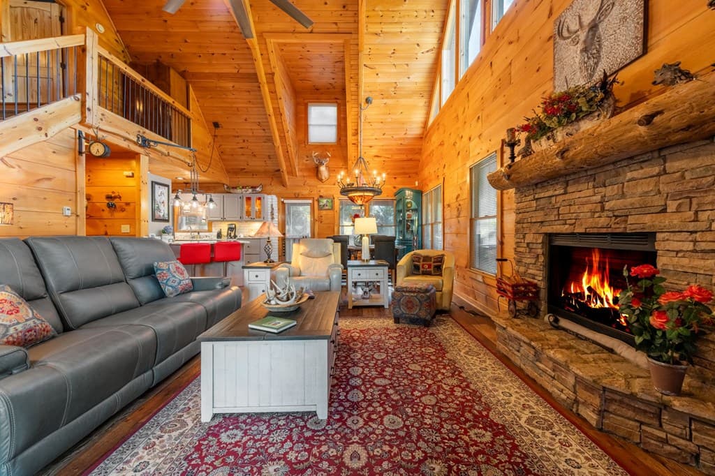 709 Laurel Creek Trail, Blue Ridge GA 30513 - Photo